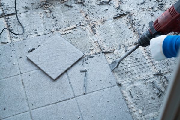 Flooring Removal Service in Bainbridge Island