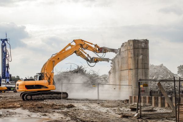 Silo Demolition in Bainbridge Island